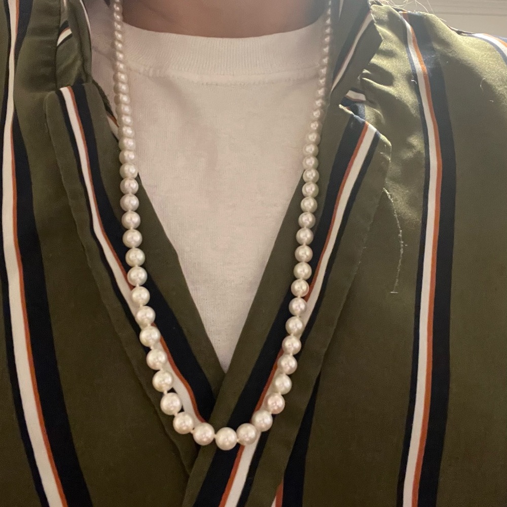 Vintage 6 x 6.5mm. white japanese pearl necklace.